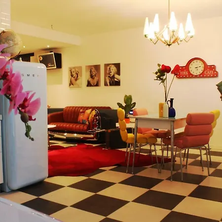 Apartment Incantevole Anni 50' Soiano Del Lago